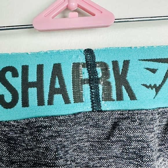 Gymshark Gray Leggings with Teal Waistband Size XS - Picture 6 of 8